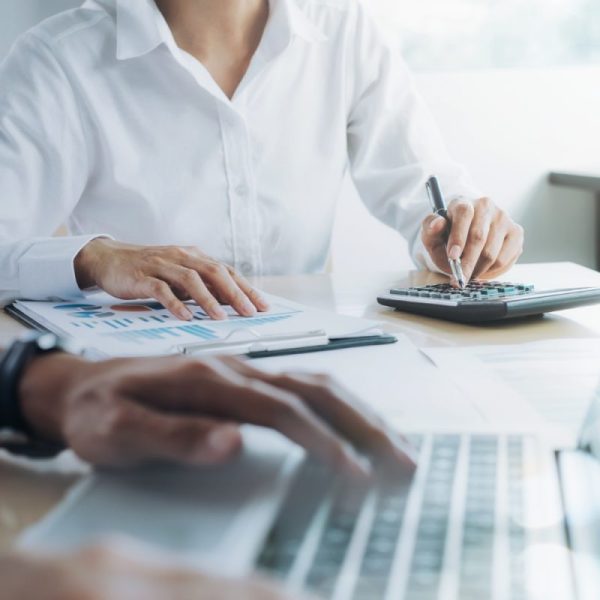 analiza dokumentów finansowych